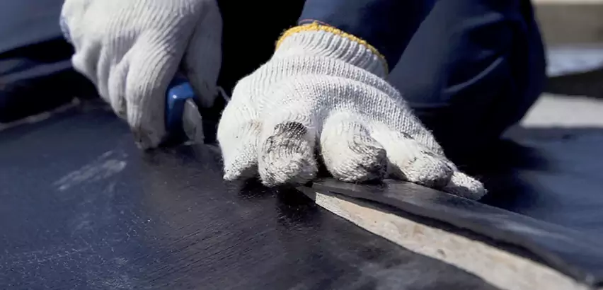 Rubber Roof Seam Repair in Brooklyn